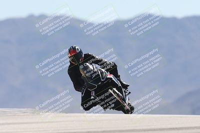 media/Oct-13-2025-Moto Forza (Mon) [[a66d839500]]/3-B Group/Session 4 (Turn 9)/